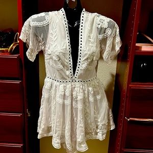 lace Embroidered “SEEK the label” romper